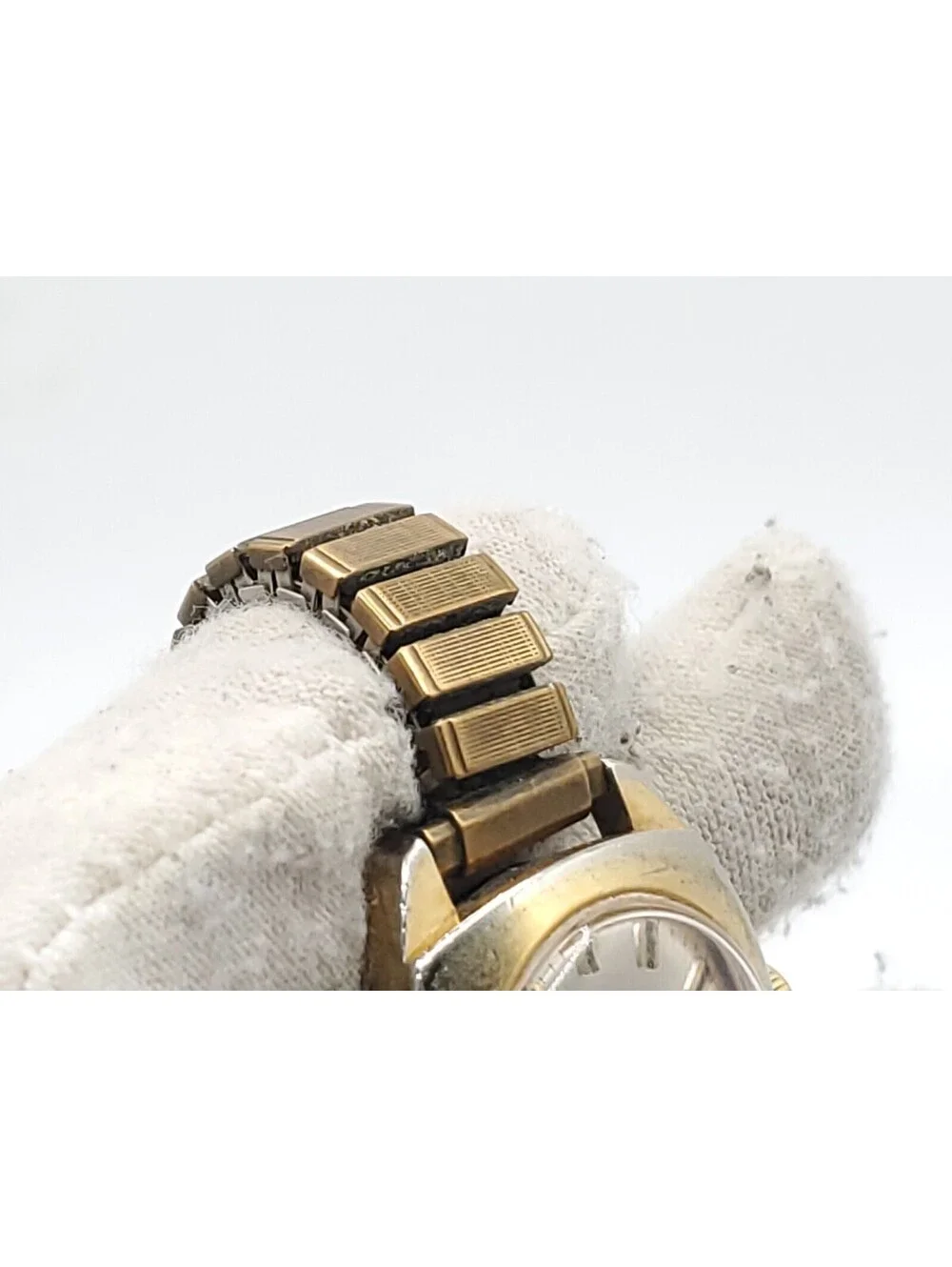 Timex Mechanical  Water Resistance Watch Womens For Parts Or Repair 24mm